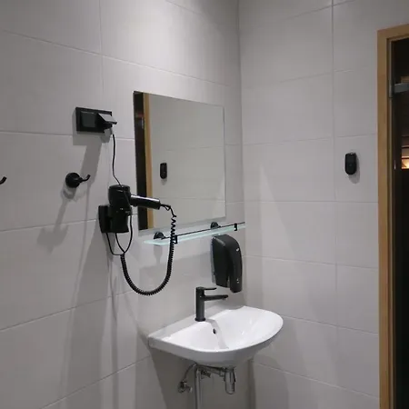 Kaeaeriku Hotel Отель