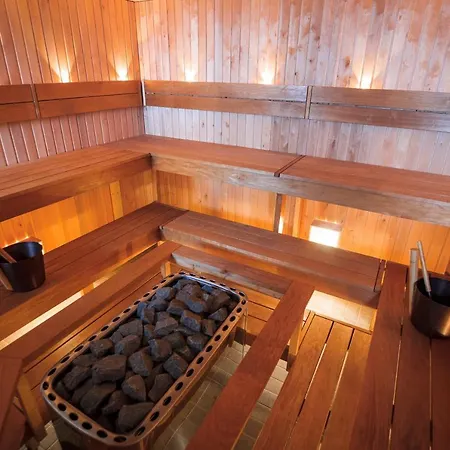 Kaeaeriku Hotel Отель 3*
