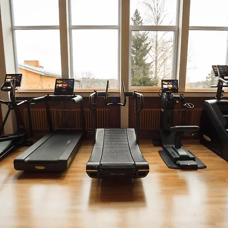 Отель Kaeaeriku Hotel Kaariku
