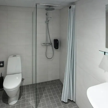 Отель Kaeaeriku Hotel Kaariku