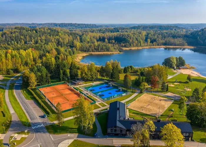 Kaeaeriku Hotel فندق Kääriku