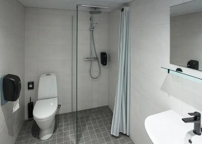 فندق Kaeaeriku Hotel Kääriku